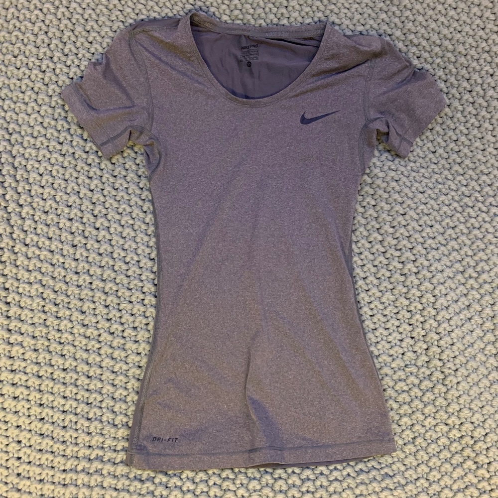 Gray nike top